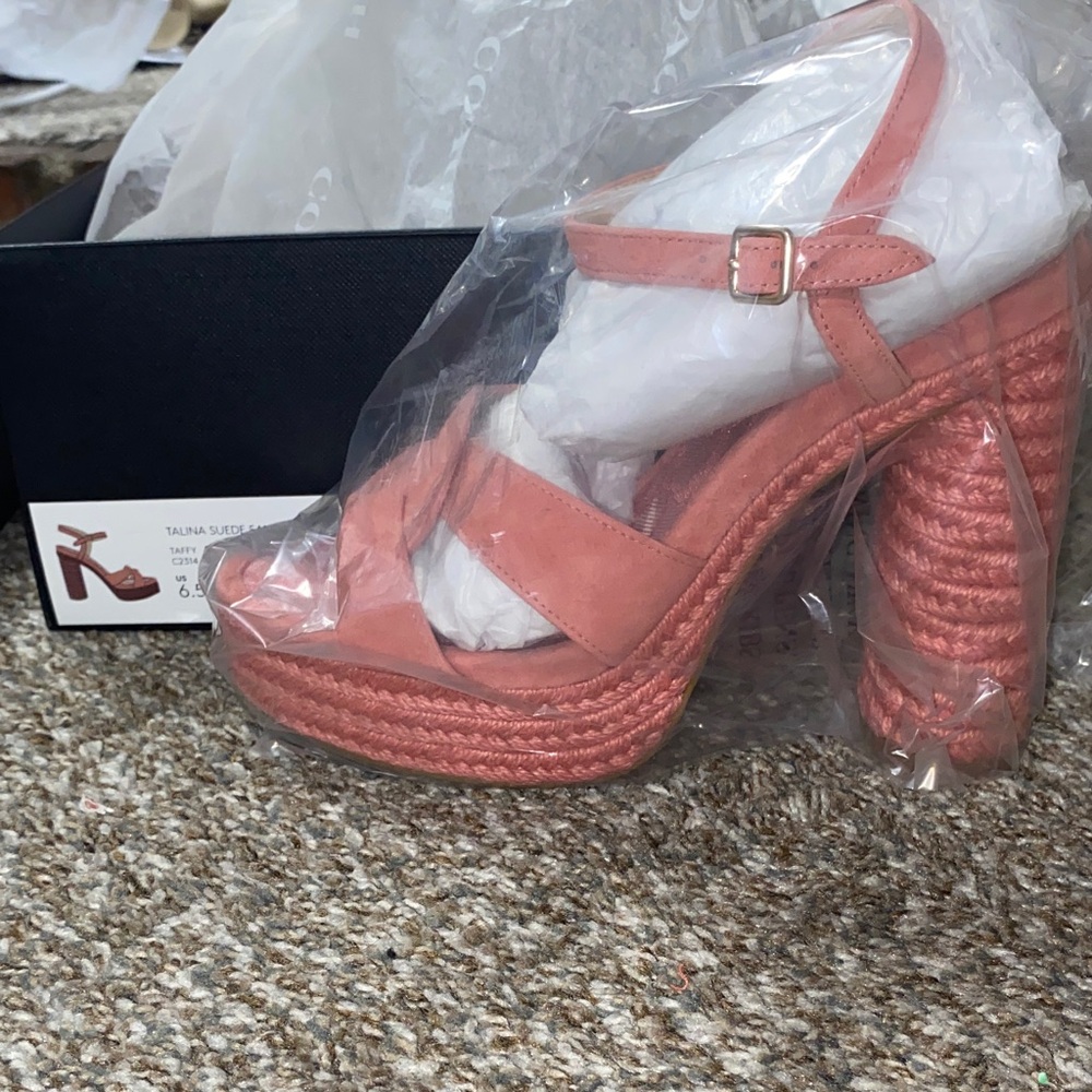 NEW in box Coach Women's Pink Platform Sandals - Picture 1 of 5